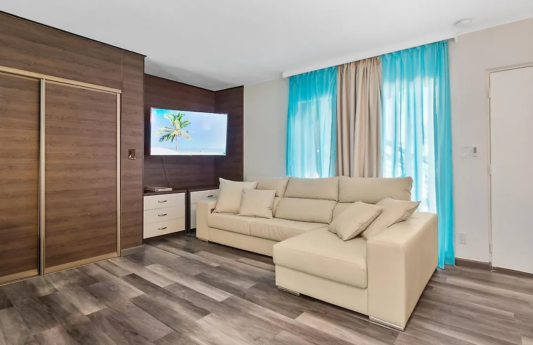 Deco Boutique Hotel-1